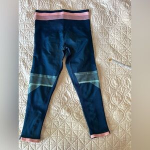 LNDR seamless leggings.  NWOT. Beautiful teal color.